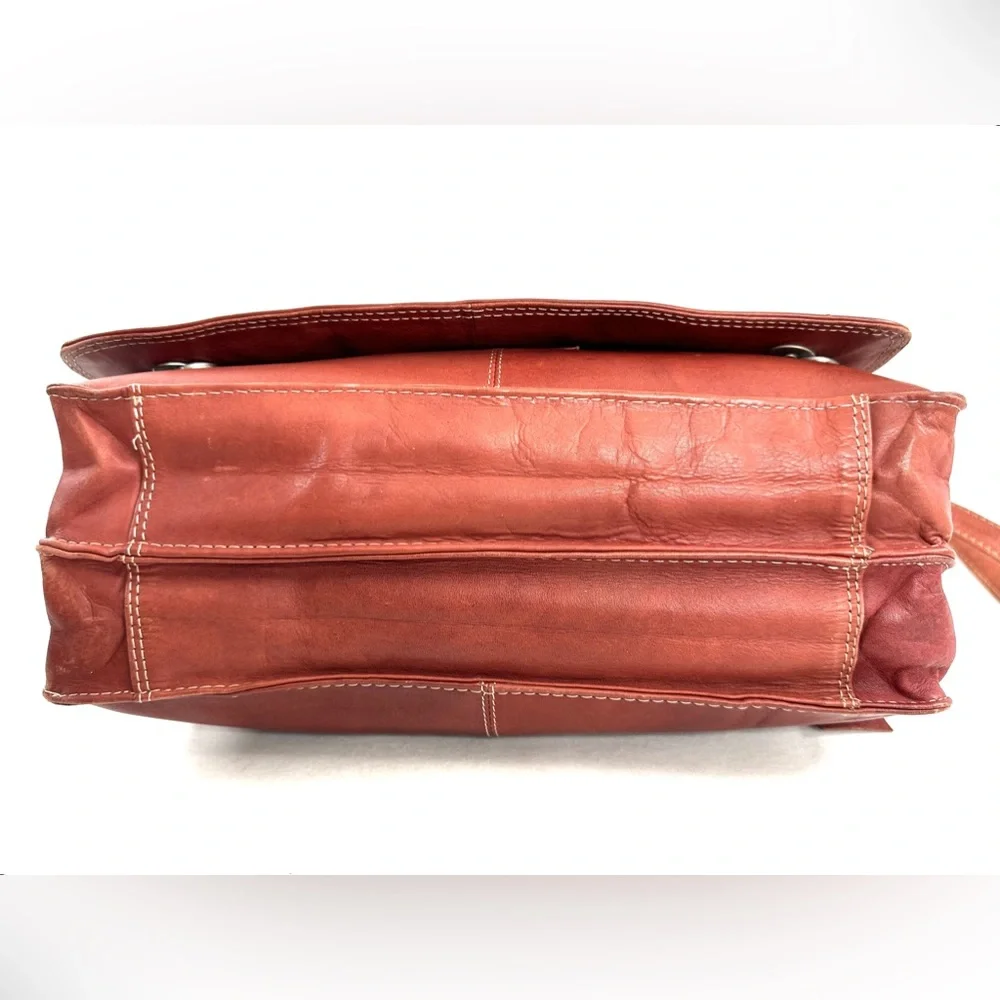 CHAOS Rust Brown Leather Medium Messenger Bag Organizer Office Commute Travel